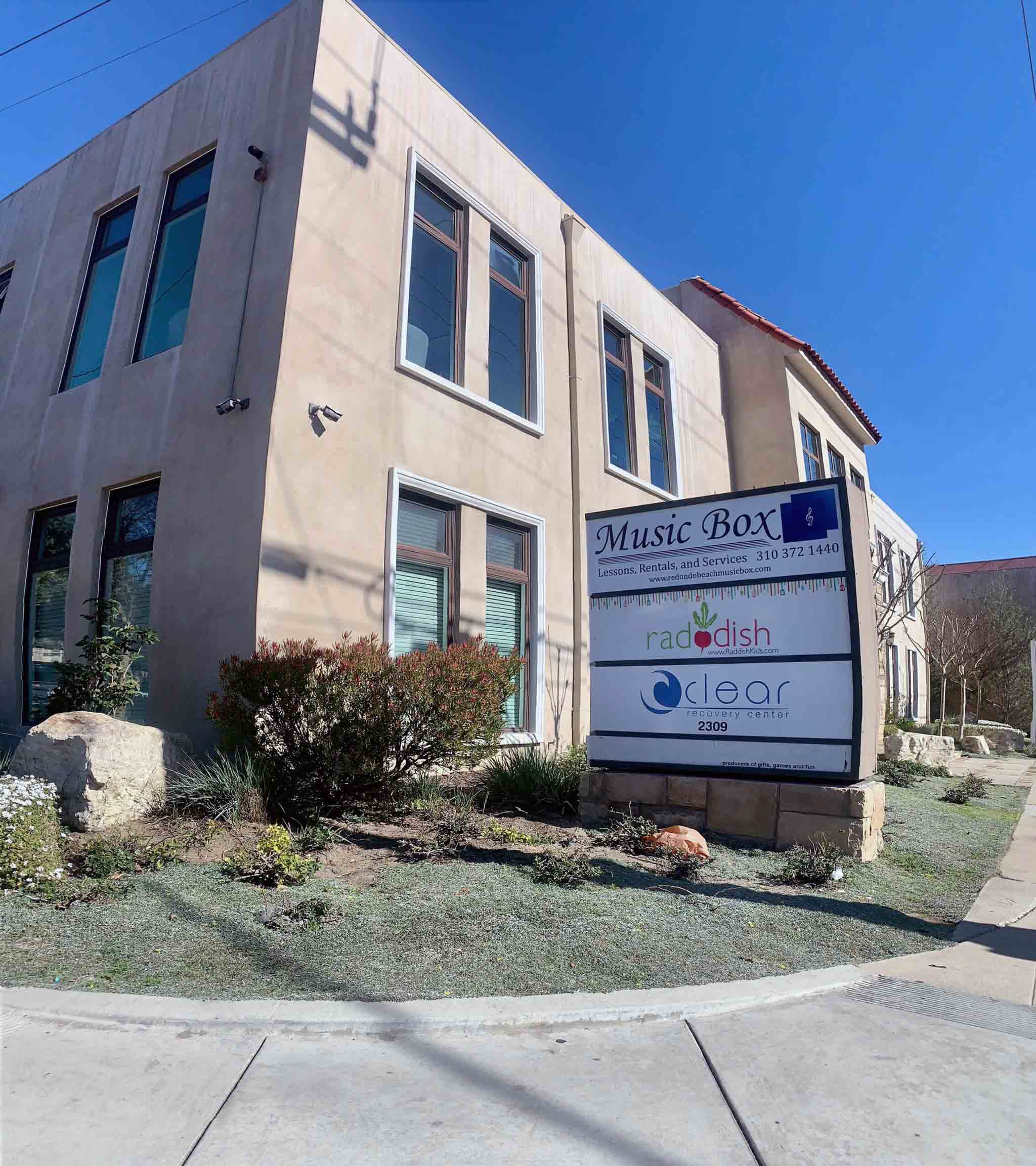 Photo of a dual diagnosis outpatient treatment center in Los Angeles