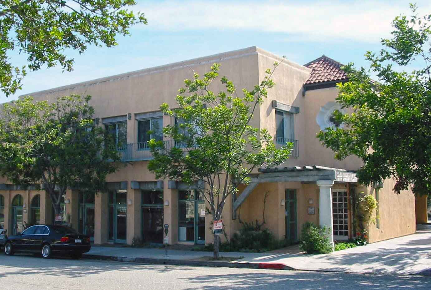 Photo of a psychiatry office building in Santa Monica